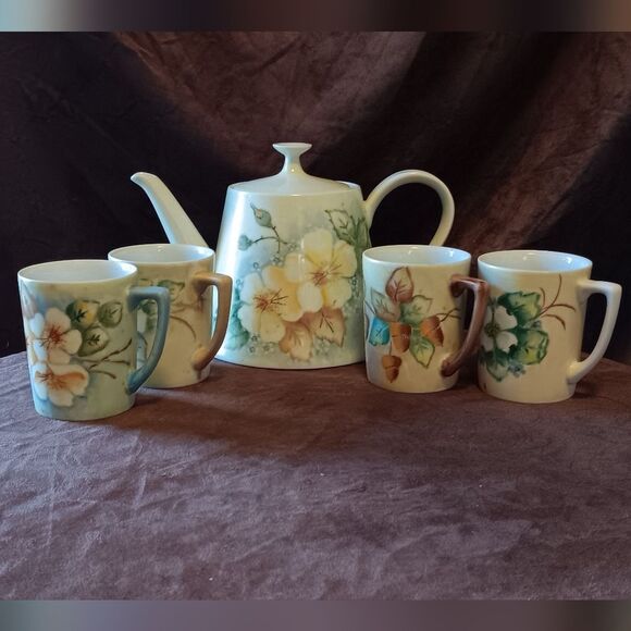 Vintage 1966 German Handpainted Porcelain Teapot & 4 Cups w/Matching Signatures - Picture 1 of 9